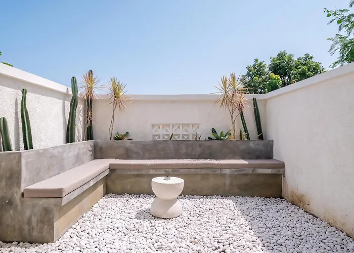 Dasha - Private Pool Hideaway With Outdoor Lounge * Canggu